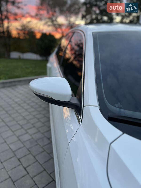 Седан Volkswagen Passat 2016 в Ивано-Франковске фото 18 Седан Volkswagen Passat 2016 в Ивано-Франковске