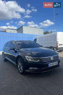Универсал Volkswagen Passat 2016 в 