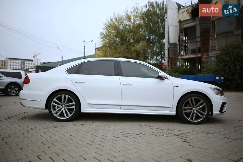 Седан Volkswagen Passat 2018 в Черновцах фото 7 Седан Volkswagen Passat 2018 в Черновцах