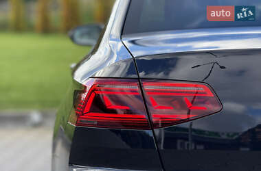 Седан Volkswagen Passat 2020 в 