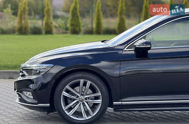 Седан Volkswagen Passat 2020 в 