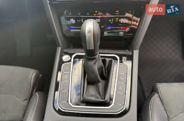 Седан Volkswagen Passat 2020 в 