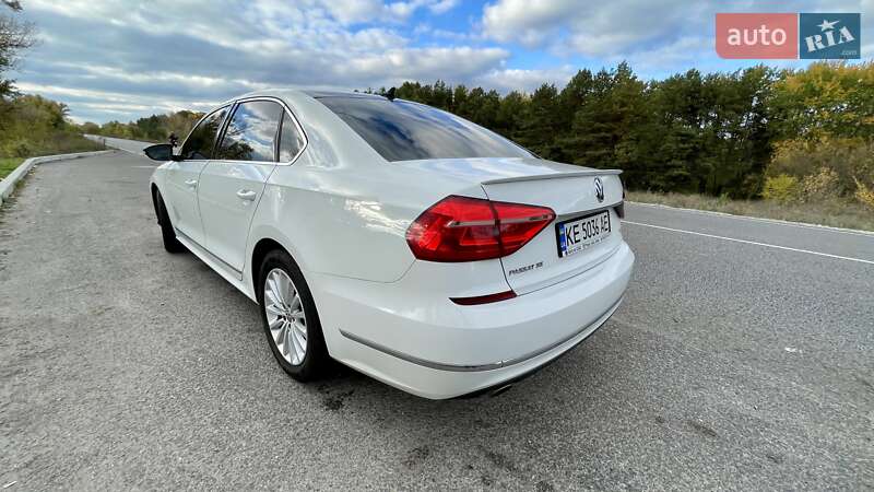 Седан Volkswagen Passat 2016 в Каменском