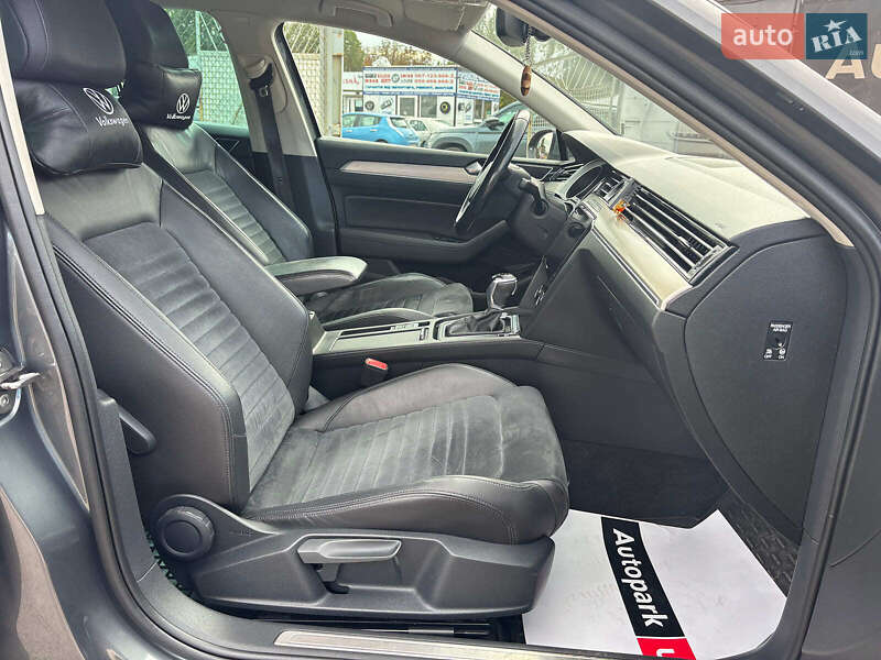 Універсал Volkswagen Passat 2017 в Запоріжжі