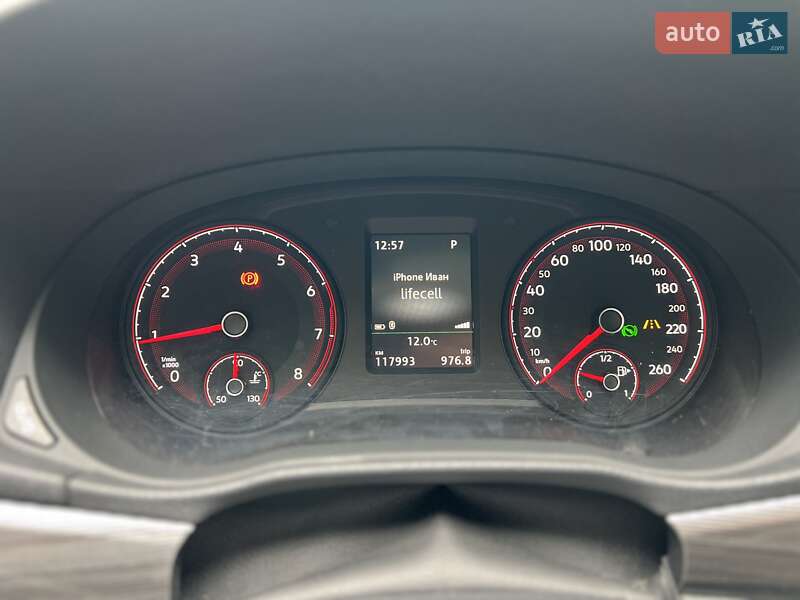 Седан Volkswagen Passat 2020 в Киеве