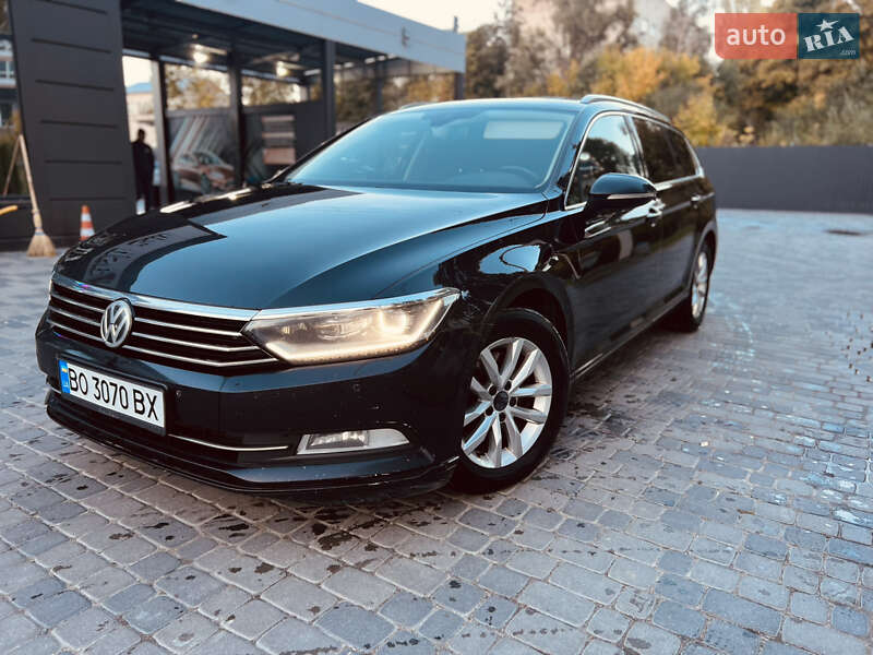 Універсал Volkswagen Passat 2015 в Тернополі