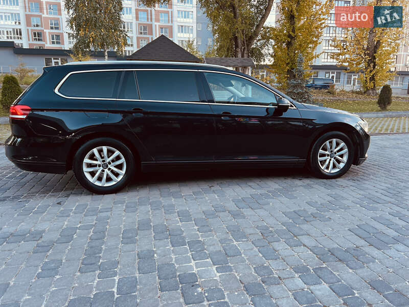 Універсал Volkswagen Passat 2015 в Тернополі