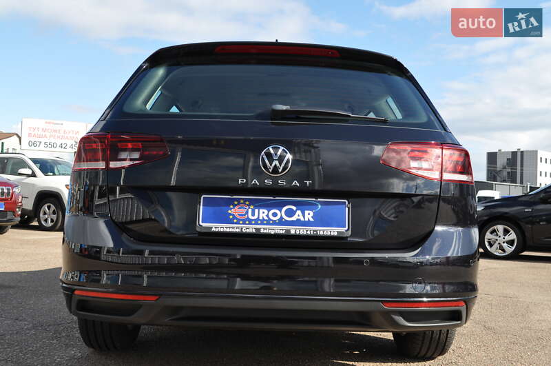 Универсал Volkswagen Passat 2022 в Киеве