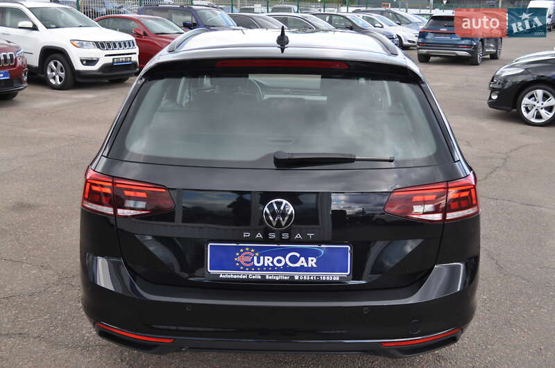 Универсал Volkswagen Passat 2022 в Киеве