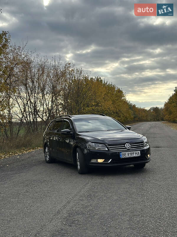 Volkswagen Passat 2011