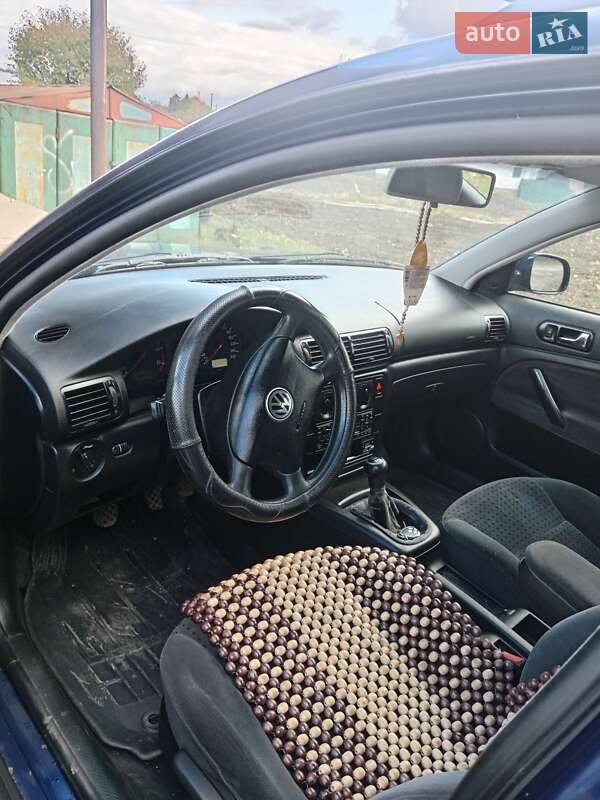 Универсал Volkswagen Passat 2000 в Коломые