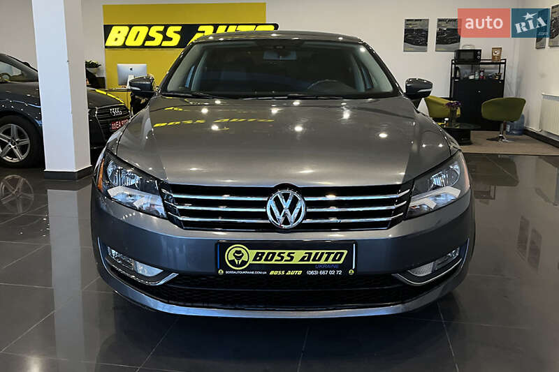Седан Volkswagen Passat 2015 в Шептицькому