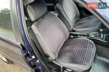 Универсал Volkswagen Passat 1995 в 