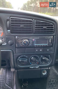 Универсал Volkswagen Passat 1995 в 