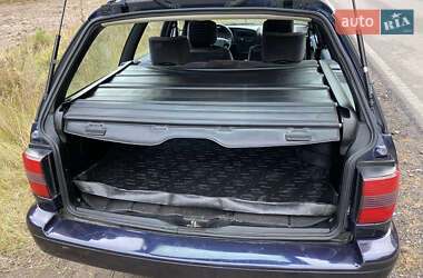 Универсал Volkswagen Passat 1995 в 