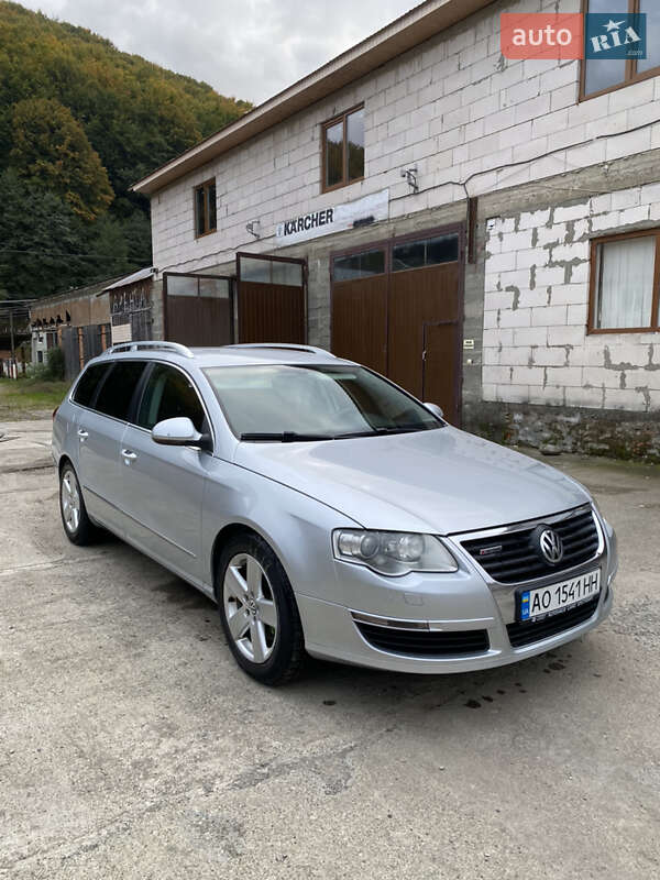 Универсал Volkswagen Passat 2006 в Тячеве