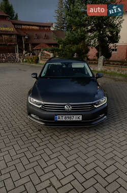 Універсал Volkswagen Passat 2016 в Долині