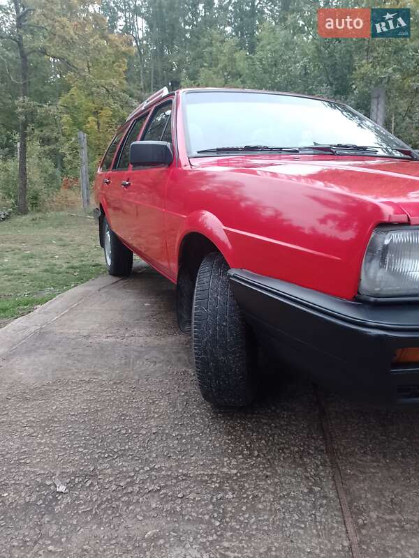 Универсал Volkswagen Passat 1987 в Житомире