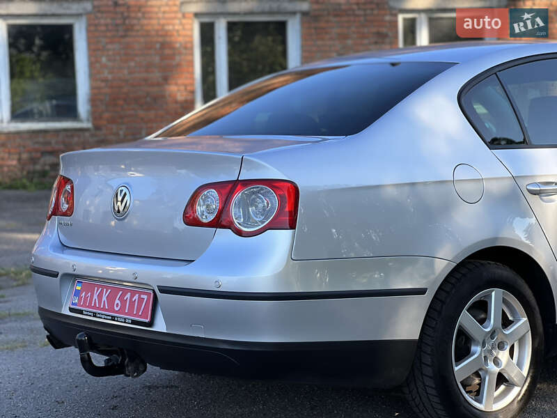 Седан Volkswagen Passat 2006 в Лубнах