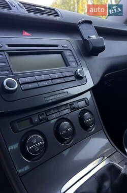 Седан Volkswagen Passat 2006 в 