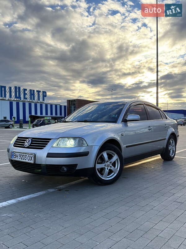 Седан Volkswagen Passat 2003 в Одессе фото 2 Седан Volkswagen Passat 2003 в Одессе