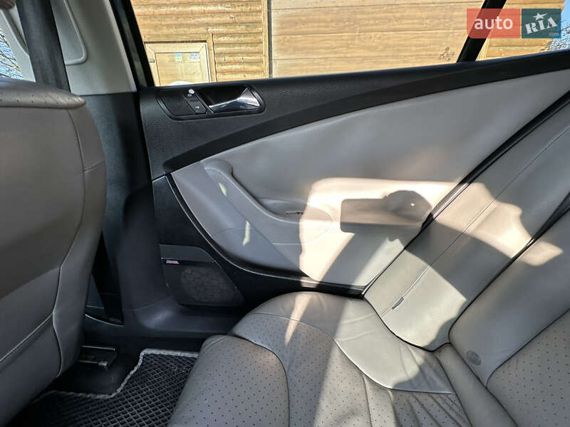 Седан Volkswagen Passat 2005 в Чернівцях фото 20 Седан Volkswagen Passat 2005 в Чернівцях