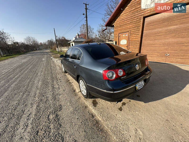 Седан Volkswagen Passat 2005 в Чернівцях фото 24 Седан Volkswagen Passat 2005 в Чернівцях