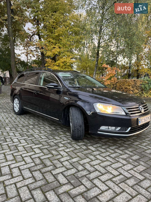Универсал Volkswagen Passat 2011 в Золочеве фото 5 Универсал Volkswagen Passat 2011 в Золочеве