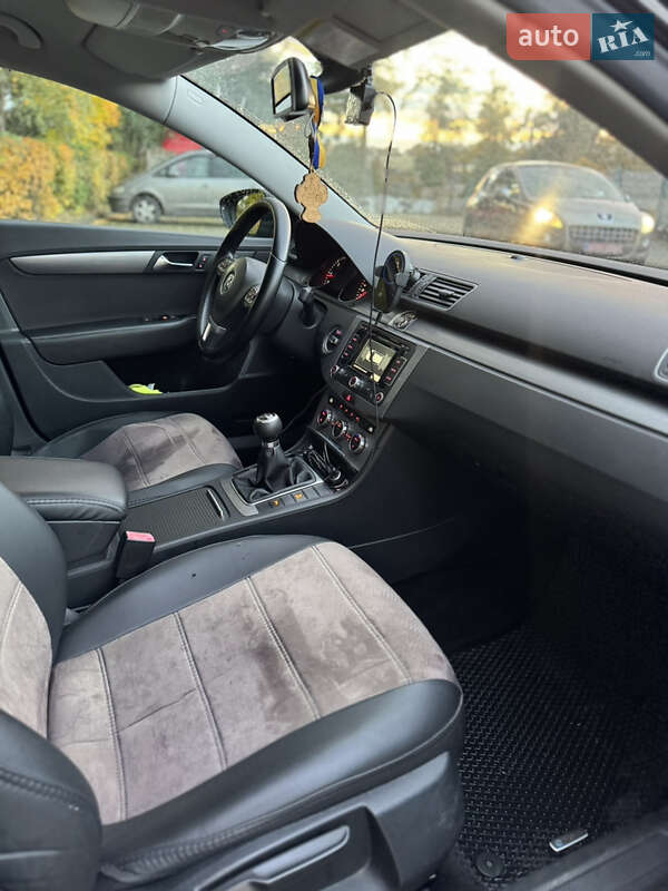 Универсал Volkswagen Passat 2011 в Золочеве фото 18 Универсал Volkswagen Passat 2011 в Золочеве