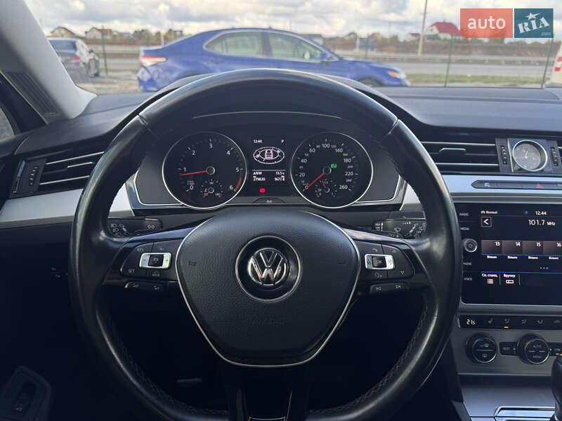 Универсал Volkswagen Passat 2018 в Умани