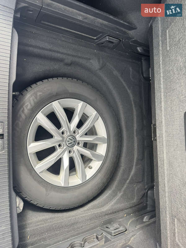 Универсал Volkswagen Passat 2018 в Умани