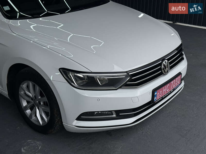 Седан Volkswagen Passat 2016 в Тячеве фото 12 Седан Volkswagen Passat 2016 в Тячеве