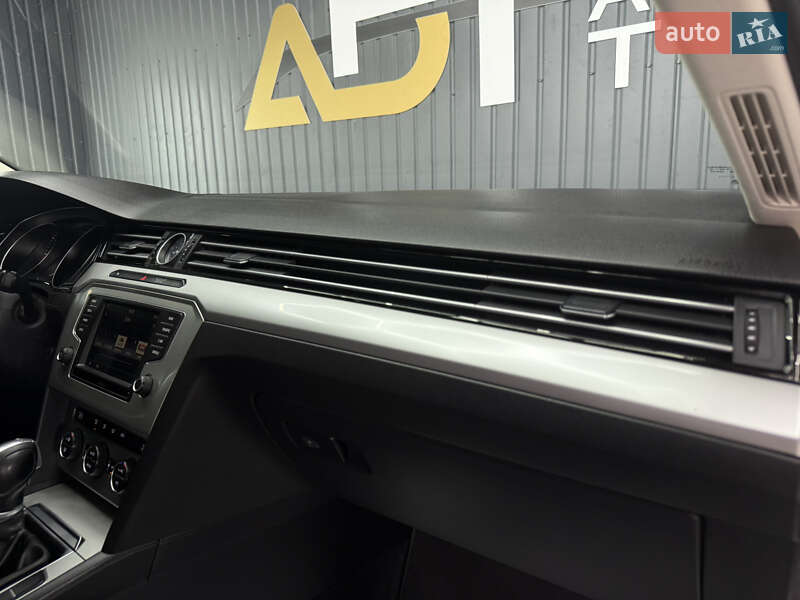 Седан Volkswagen Passat 2016 в Тячеве фото 36 Седан Volkswagen Passat 2016 в Тячеве
