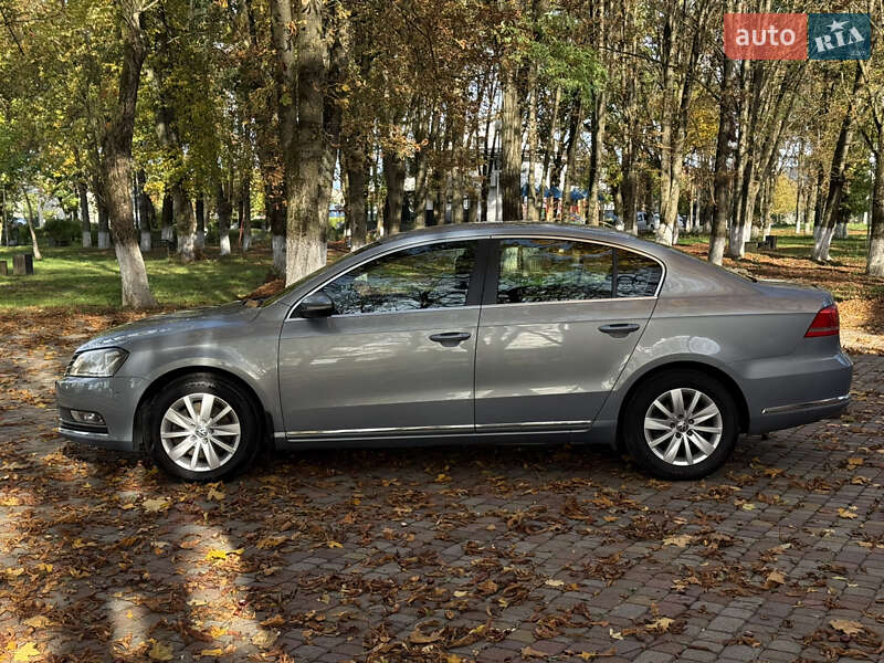 Седан Volkswagen Passat 2013 в Тячеве фото 8 Седан Volkswagen Passat 2013 в Тячеве