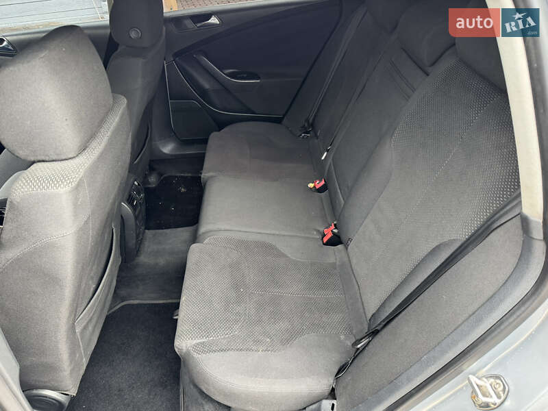 Универсал Volkswagen Passat 2006 в Тячеве фото 13 Универсал Volkswagen Passat 2006 в Тячеве