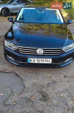 Універсал Volkswagen Passat 2018 в Києві