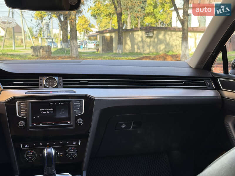 Универсал Volkswagen Passat 2015 в Тячеве фото 31 Универсал Volkswagen Passat 2015 в Тячеве