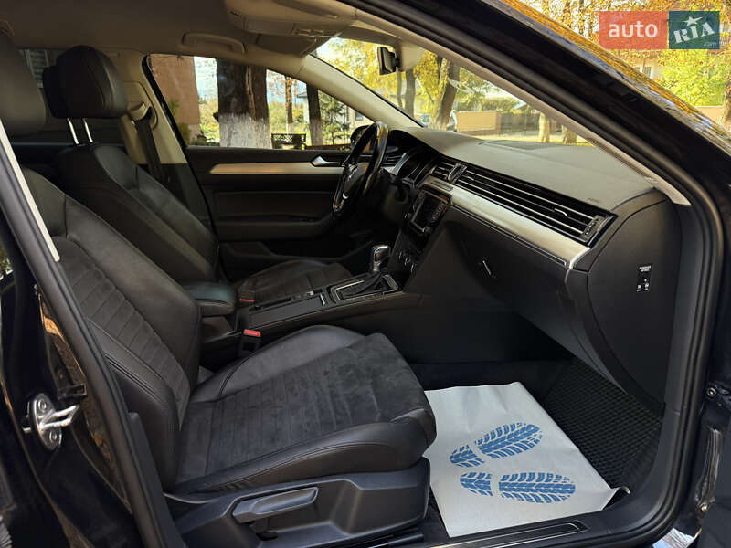 Универсал Volkswagen Passat 2015 в Тячеве фото 32 Универсал Volkswagen Passat 2015 в Тячеве