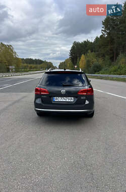 Универсал Volkswagen Passat 2011 в 