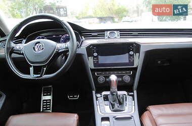 Седан Volkswagen Passat 2018 в 