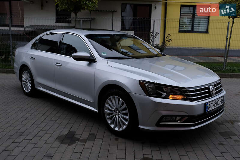 Седан Volkswagen Passat 2016 в Луцьку