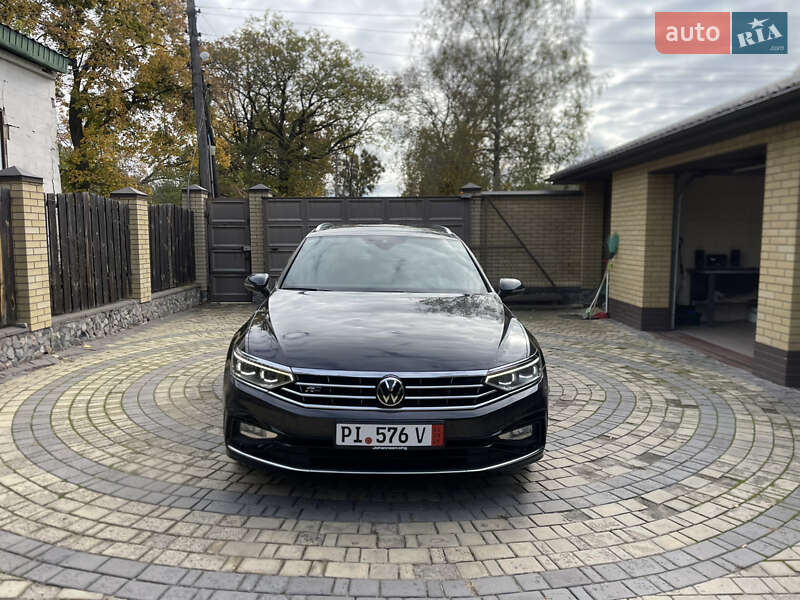 Универсал Volkswagen Passat 2021 в Южном