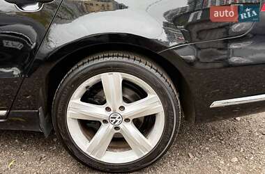 Универсал Volkswagen Passat 2011 в 