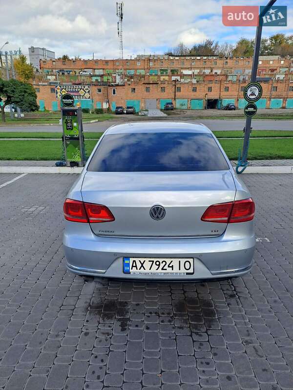 Седан Volkswagen Passat 2012 в Харкові фото 2 Седан Volkswagen Passat 2012 в Харкові