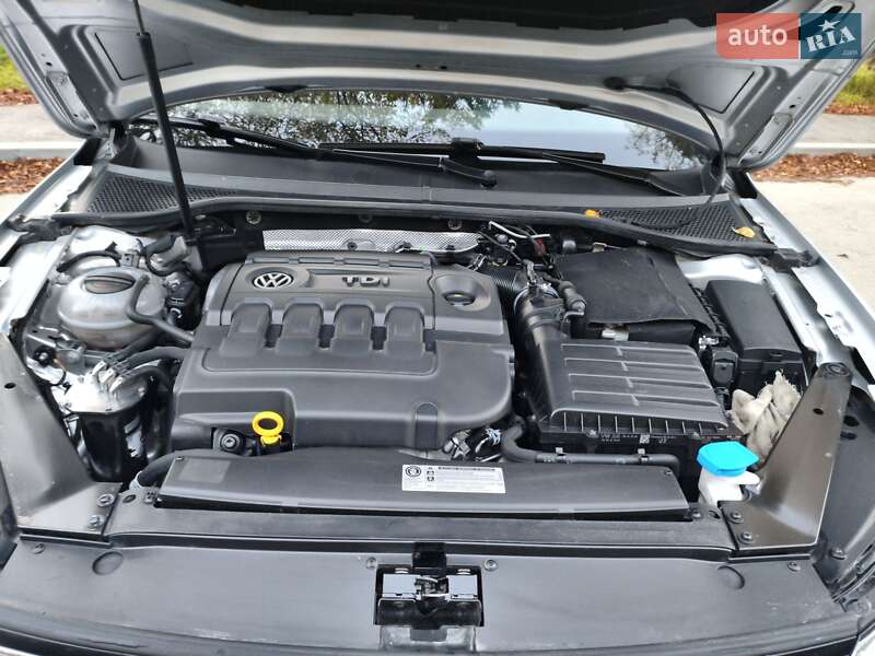 Универсал Volkswagen Passat 2016 в Звягеле