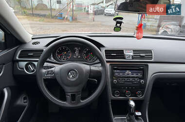 Седан Volkswagen Passat 2014 в 