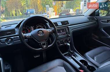Седан Volkswagen Passat 2018 в 