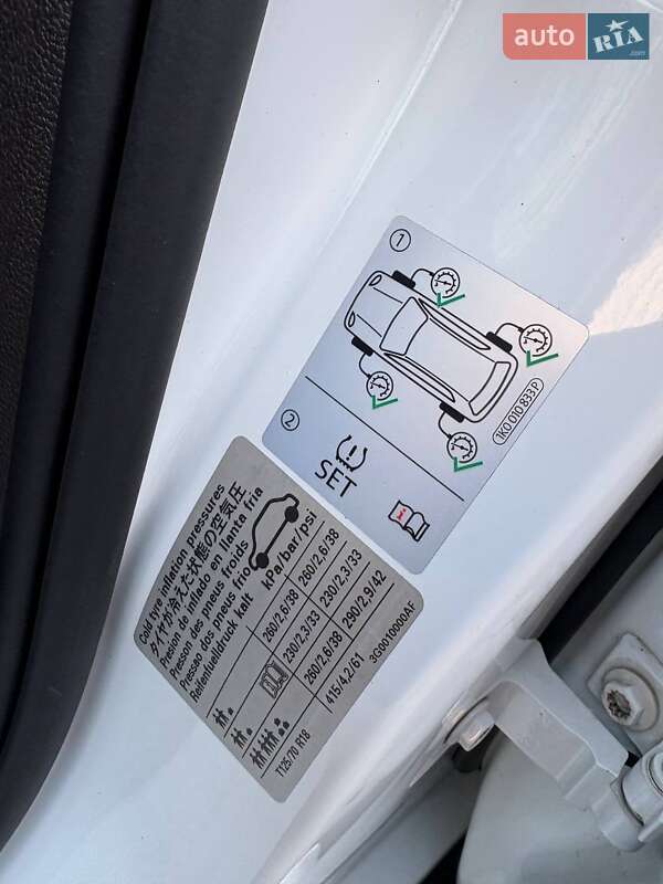 Седан Volkswagen Passat 2016 в Виннице