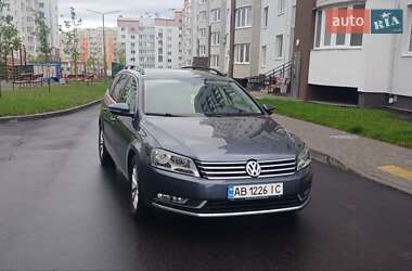 Універсал Volkswagen Passat 2012 в Вінниці