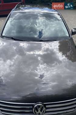 Универсал Volkswagen Passat 2012 в 